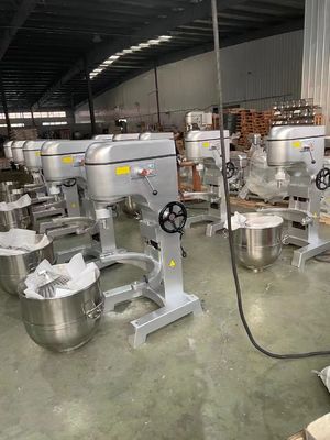 Schmelzen Sie gefahrenen Motor planetarischer des Boden-40l Mischer-freien stehenden drei der Geschwindigkeits-1.13kw