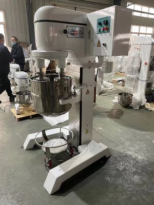 Doppelschneebesen-Handelsplanetenmischer 60 Liter-Kuchen-Creme-Mischer-Maschine